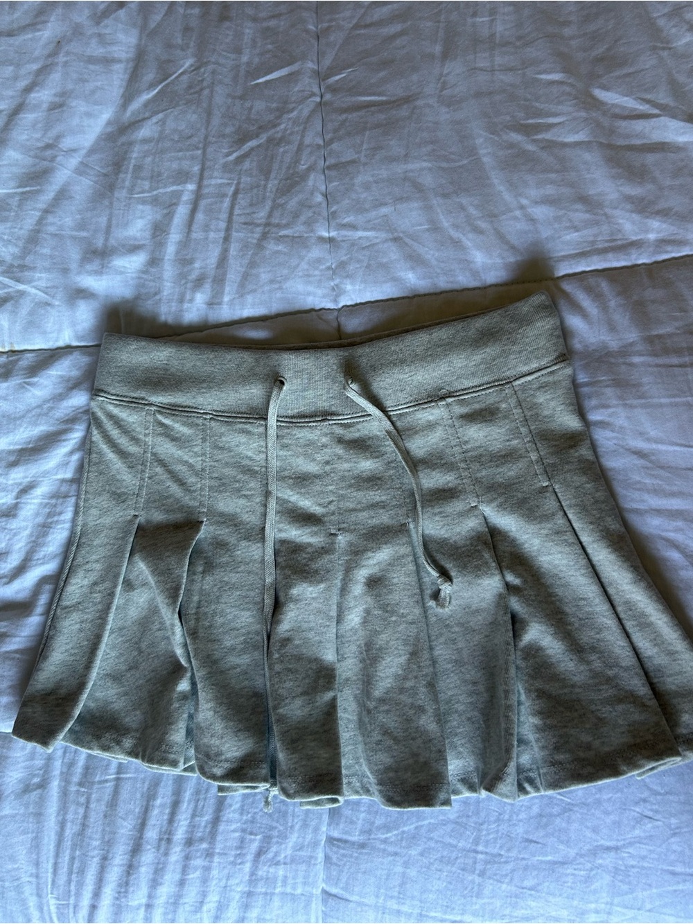 Brandy Melville gray pleated drawstring skort